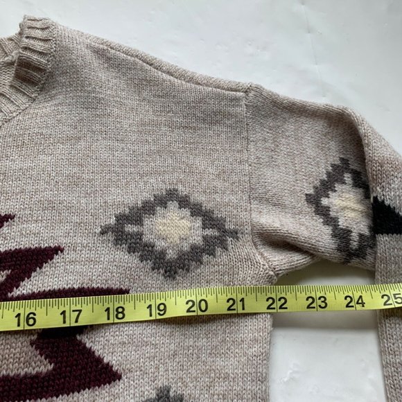 American Eagle Sweater Womens Medium Beige Red Aztec Southwestern Wool Blend NEW - Picture 10 of 12